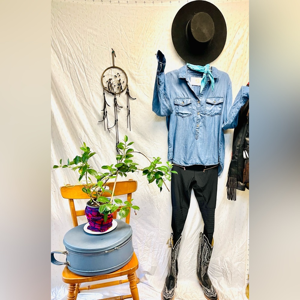 Bella Dahl Blue Denim Chambray Shirt